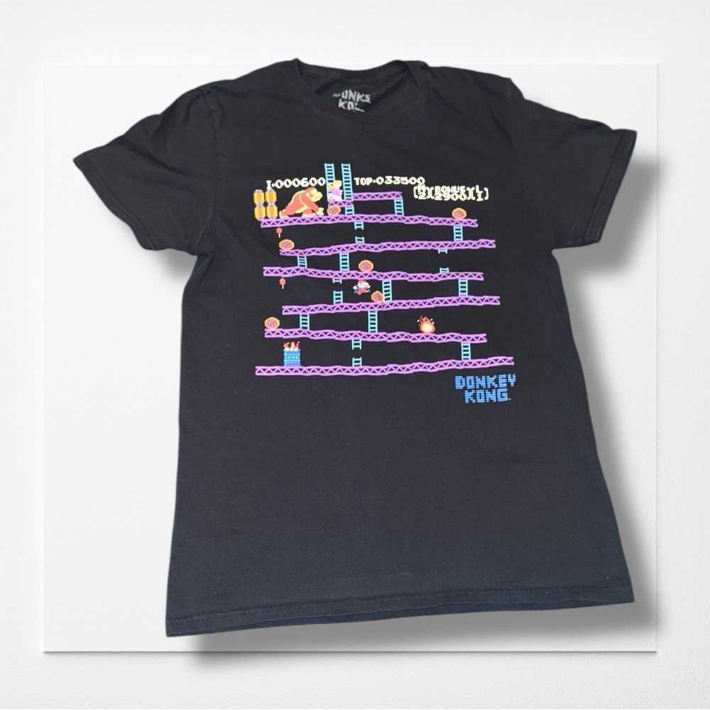 DONKEY KONG Nintendo Short Sleeved Black Graphic T-Shirt, Size Medium